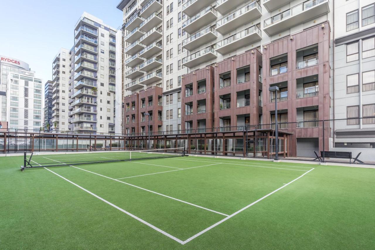 Corporate Gem + Rooftop Pool & Spa Окленд Экстерьер фото