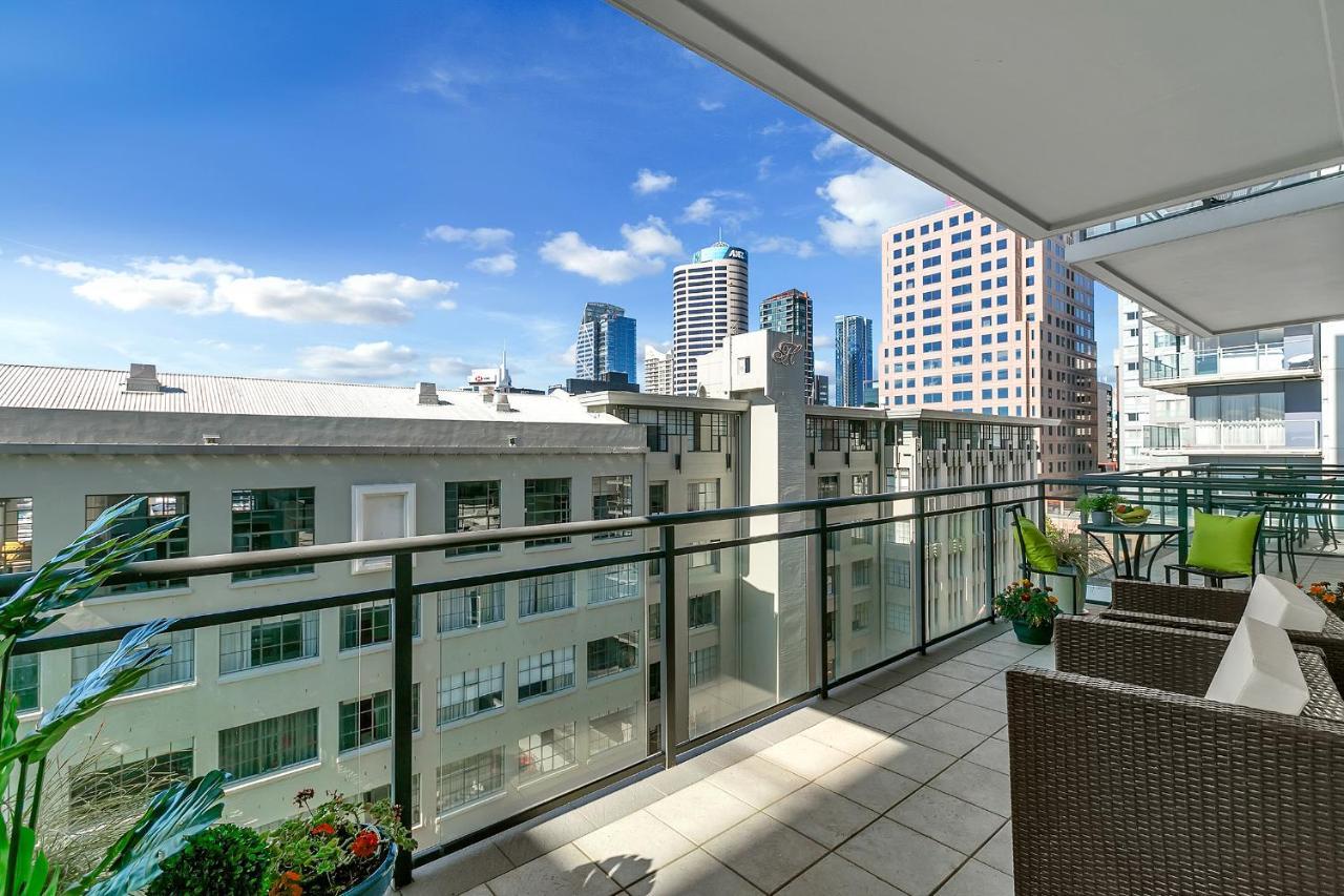 Corporate Gem + Rooftop Pool & Spa Окленд Экстерьер фото